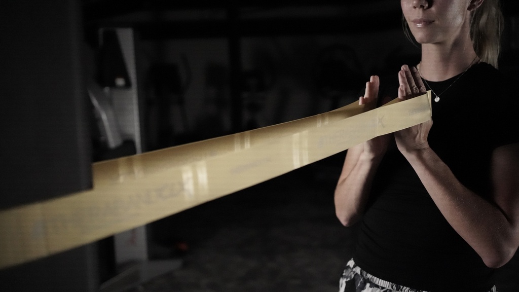 TheraBand CLX 22m Dispenser - max zwaar goud